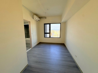 三房二廳🏠陽台獨洗🏠稀有可寵🏠電梯🏠子母車🏠流理台🏠管理員🏠平面車位🏠浴缸（第4張）