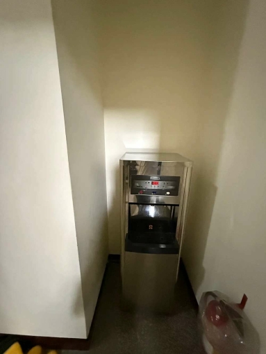 傑出租屋/大竹稀有電梯,採光佳,有飲水機~ - Image 7