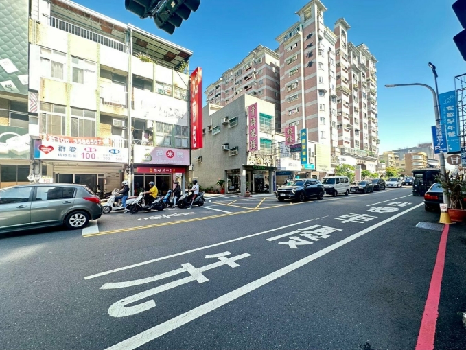 東門裕農路口明顯店面（第1張）