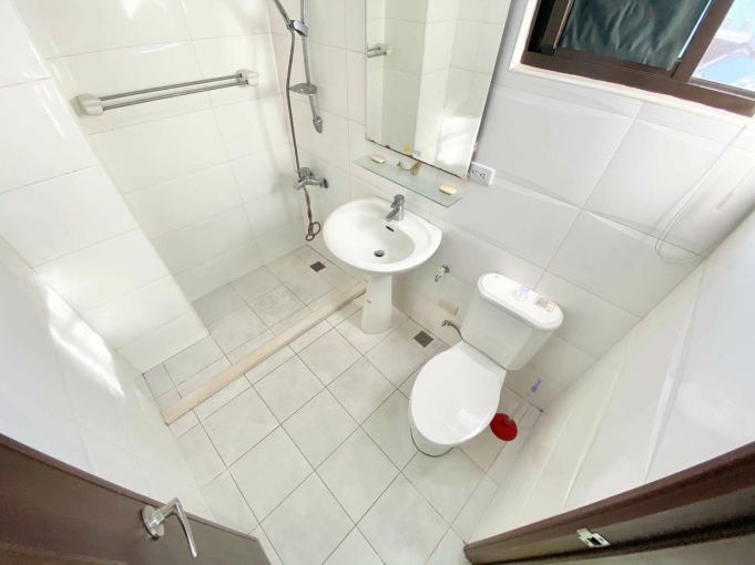 💖電梯🏠近一中/體大🌳陽台獨洗✔️汽車好停💖（第5張）