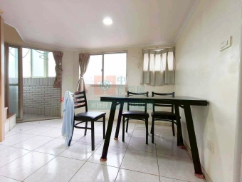 🏡✨ 龍安商圈｜優質樓中樓 2 房 2 廳 2 衛＋車位 ✨🏡（第8張）