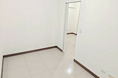 兆基社會住宅🏡1+1海洋都心二期寬敞客廳（第4張）