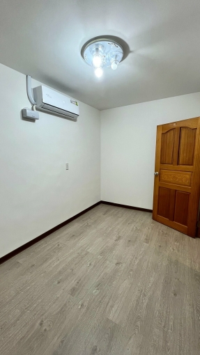 【新莊棒球場】新裝潢 整層套房（第4張）