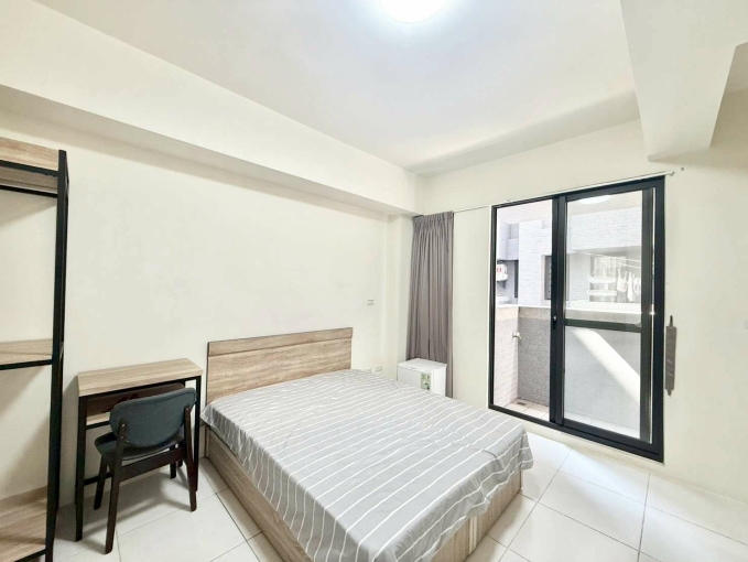 **陽台獨洗曬*電梯*飲水機*子母車~**機車好停（第4張）