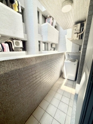 **陽台獨洗曬*電梯*飲水機*子母車~**機車好停（第11張）