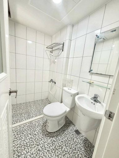 **陽台獨洗曬*電梯*飲水機*子母車~**機車好停（第10張）