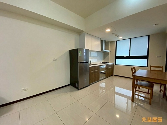 兆基社會住宅🏠八擴重劃區兩房車生活機能便利（第8張）