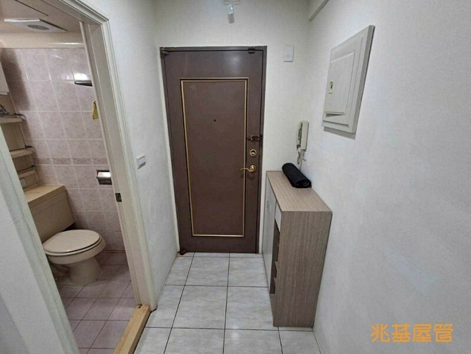 兆基社會住宅🏠一中電梯套房出租獨洗獨曬可租補設籍（第3張）