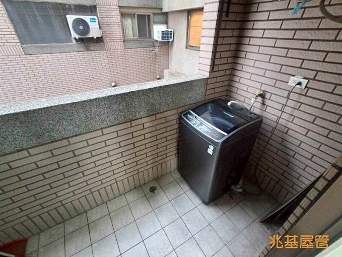 兆基社會住宅🏠一中電梯套房出租獨洗獨曬可租補設籍（第7張）