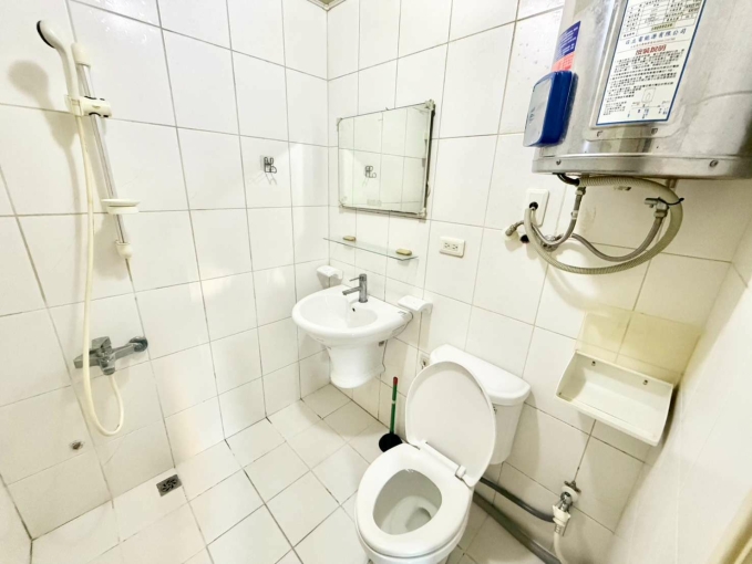 新光田特區超便宜套房 - Image 3