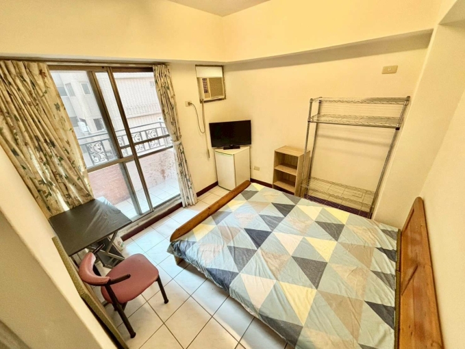 超便宜秒殺💯台水電🔆陽台通風採光佳🏡近水樓台🔆衛浴開窗（第1張）