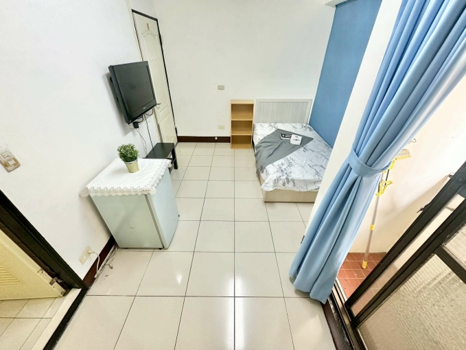 逢甲走路就到🎶小陽台✨空間感好 - Image 6