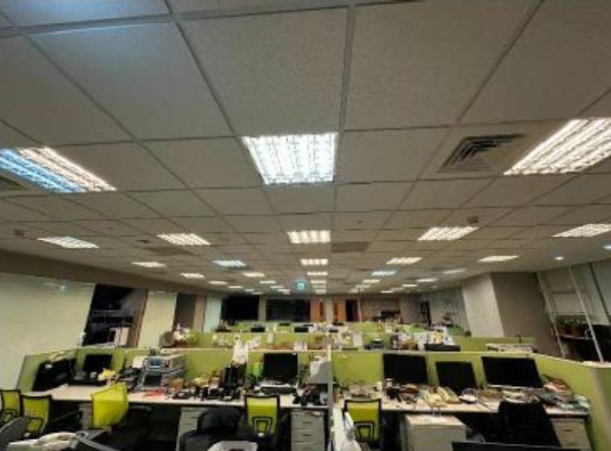 ☆捷運松山站☆漂亮商業大樓、邊間、挑高門廳(第4張)