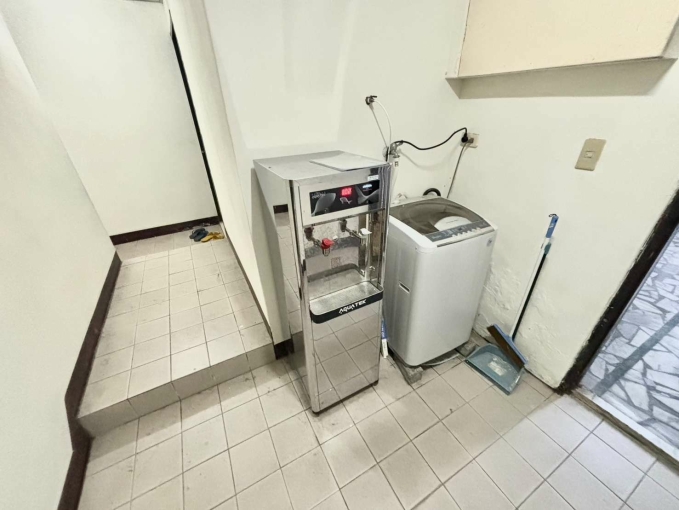 親親戲院✨陽台獨洗✨電梯管理員✨衛浴開窗✨小資必看大套就這間(第9張)