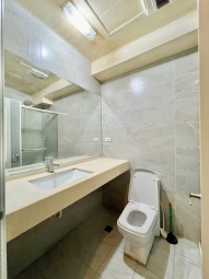 挑高3米6大套房有陽台五星衛浴花灑 - Image 19