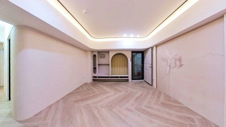 ☆捷運南京三民站☆漂亮辦公(工作室)、明亮方正(第1張)