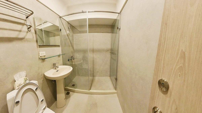 ☆捷運南京三民站☆漂亮辦公(工作室)、明亮方正(第3張)