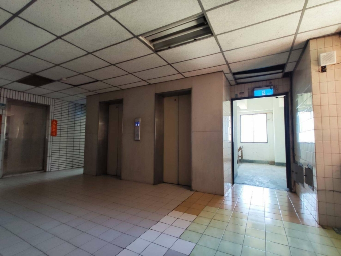 西市場商圈小資女套房/含管含水可租補/限女性 - Image 11