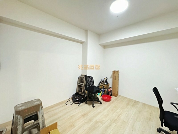 兆基社會住宅🏡龜山富宇上城2房車可租補免仲（第2張）