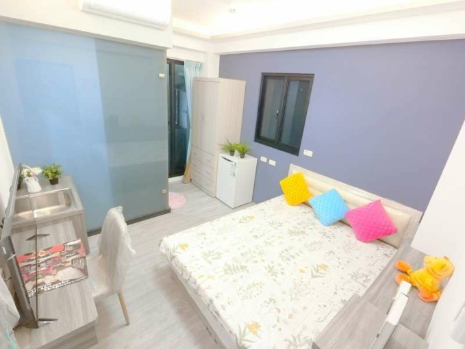 電梯套房☆近中友.中國醫☆可租補☆陽台獨洗（第1張）