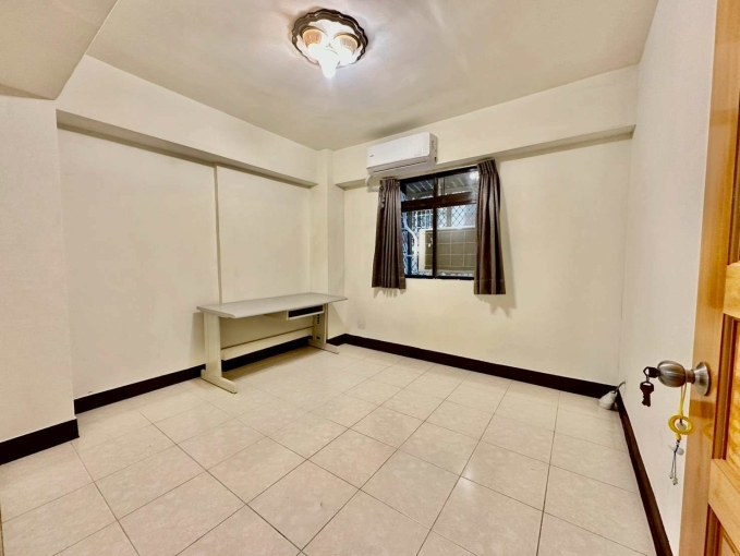 🍎租-勤美模範商圈三面採光|電梯美四房 - Image 3