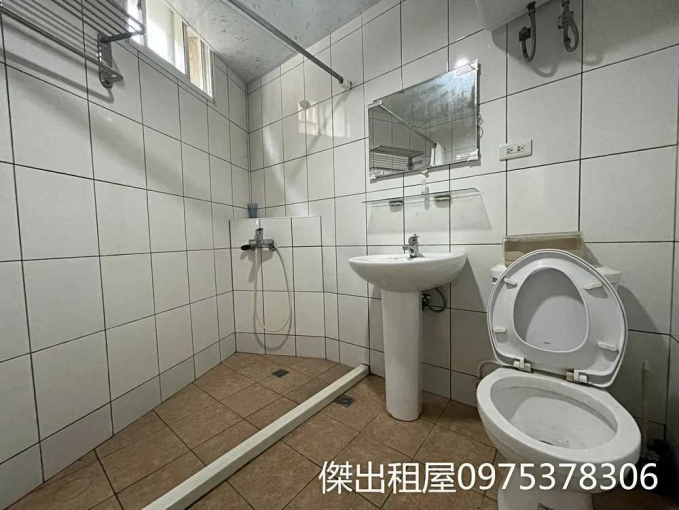 傑出租屋/後站獨洗套房,免爬樓梯（第4張）