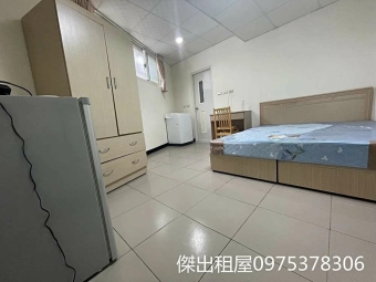 傑出租屋/後站獨洗套房,免爬樓梯（第2張）
