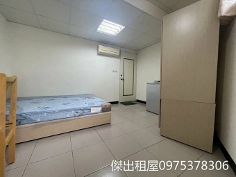 傑出租屋/後站獨洗套房,免爬樓梯（第3張）