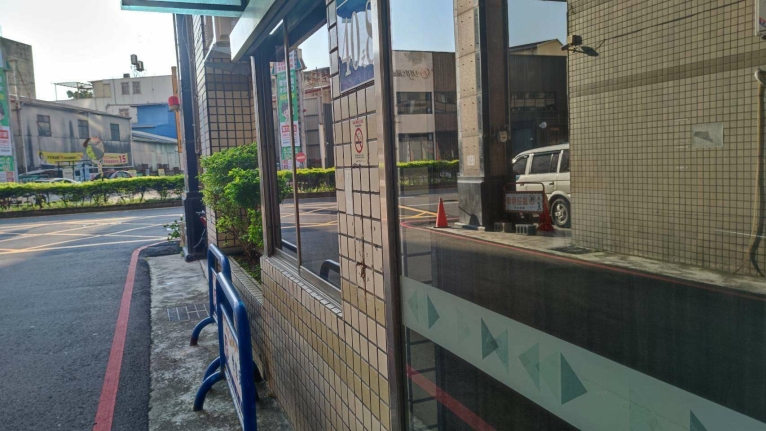 兩房高樓近文華高中捷運站約300公尺（第13張）