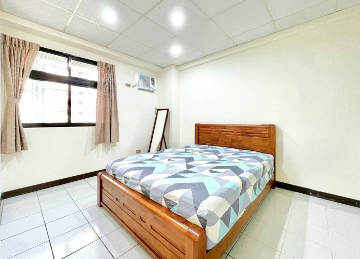 三房二廳🏠陽台獨洗🏠稀有可寵🏠租屋補助🏠電梯🏠子母車🏠流理台🏠管理員🏠家具電全配🏠浴缸（第3張）
