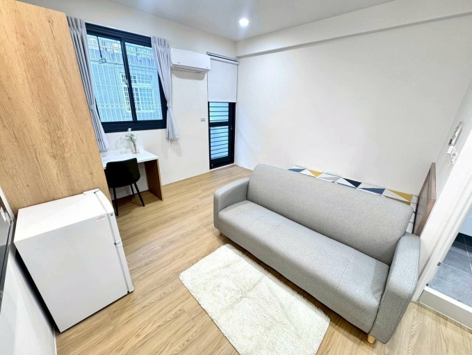 🧡請加賴🧡電梯美屋🧡稀有可寵🧡租屋補助🧡陽台獨洗🧡流理台🧡乾溼分離🧡百萬裝潢🧡秒殺物件🧡（第1張）