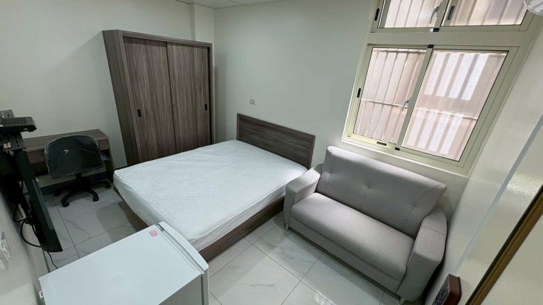 [謝絕房仲]租屋首選~全新對外窗套房/嚴選房客/可租補（第1張）