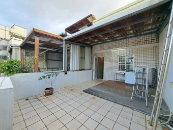 近健行科大整棟透天／可養寵／還有地下車庫可停（第13張）