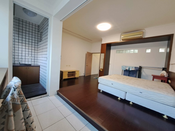 近健行科大整棟透天／可養寵／還有地下車庫可停（第8張）