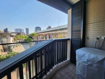 復興微風百貨旁，全新未入住小豪邸（第3張）