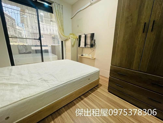 傑出租屋/近市府陽台獨洗,可寵 - Image 1