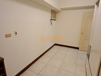 兆基社會住宅🏠鼓山區鬧中取靜獨立電梯套房免仲可租補（第3張）