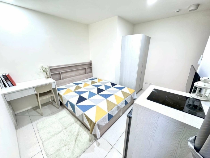 **整棟超新電梯套房*租補報稅*陽台獨洗曬*室內機車位*飲水機*子母車*(第7張)