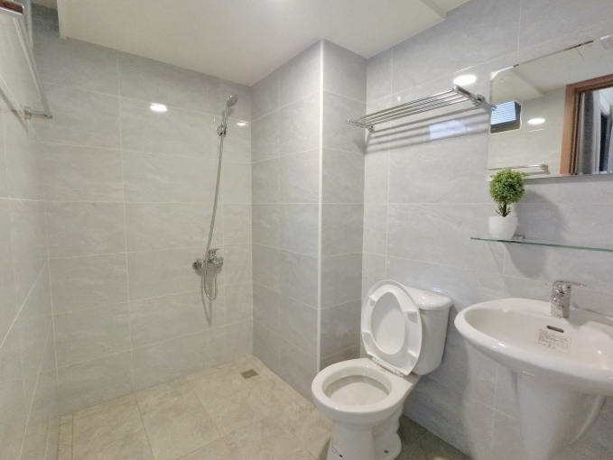 **整棟超新電梯套房*租補報稅*陽台獨洗曬*室內機車位*飲水機*子母車* - Image 14