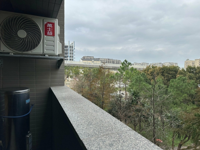 青埔A18世界極獨立套房稀有釋出一房（第13張）