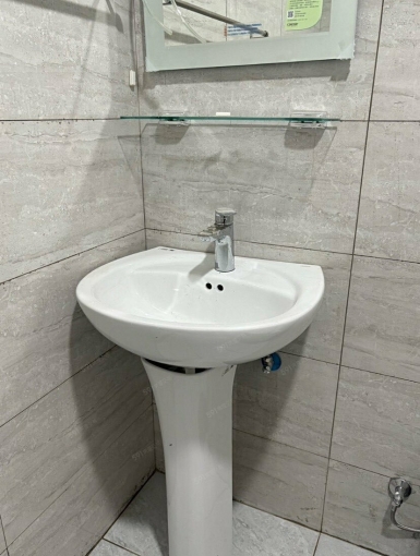 新裝潢！對外窗！頂溪站7分鐘獨立套房 - Image 5