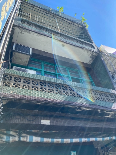 【出租】三樹路大坪數黃金店面(第1張)