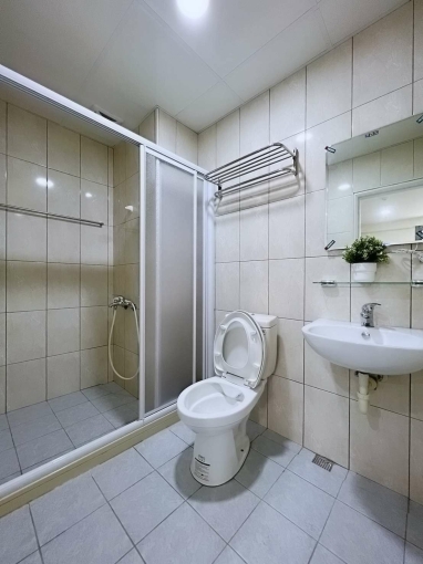 機車位🍀乾溼分離🍀一層兩戶🍀水泥實牆🍀飲水機（第6張）