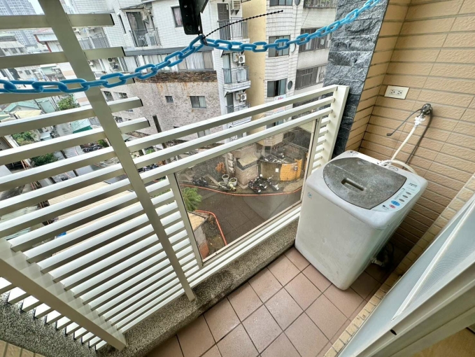 你烤棉花我烤糖✨陽台獨洗✨可租補💕近一中 中友⚡宇你相見（第8張）