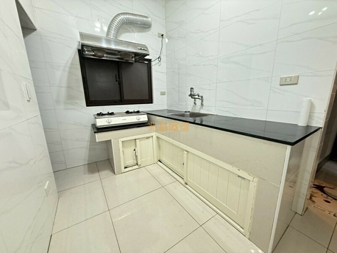 兆基社會住宅🏠南榮路近市區低樓層大3房家電家具可談🐯（第5張）