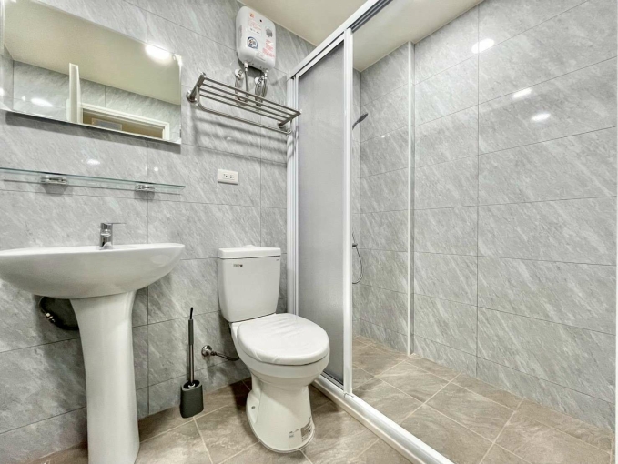 蓁心推薦💖✨可租補✨超大套房✨陽台獨洗✨全新未住202（第9張）