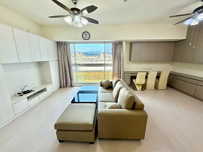 兆基社會住宅🏠有車位大三房家具全配🏠可租補可寵（第2張）