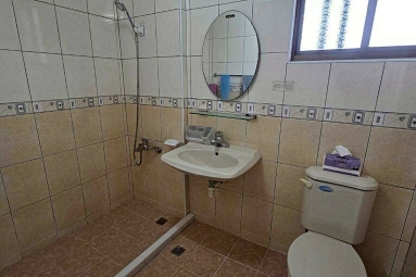 兆基🏡🌿蘭潭DC大坪數陽光套房，可租補⭕️（第7張）