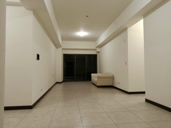 新屋出租~桃園航空城A18安置住宅，四房車雙陽台（第9張）