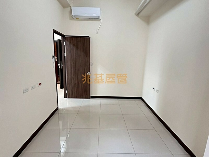 兆基社會住宅🏡免仲/春日路福容佳麗堡3房車/可租補（第2張）